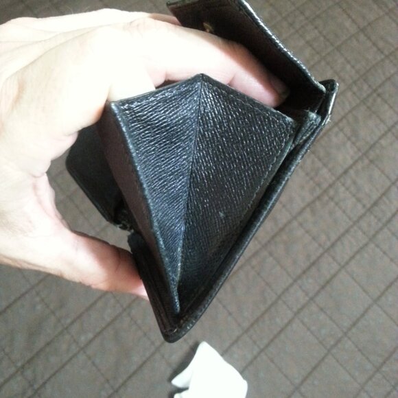 Vintage LV Louis Vuitton Epi Leather Wallet Bifold Unisex Women's Men's - Picture 9 of 14